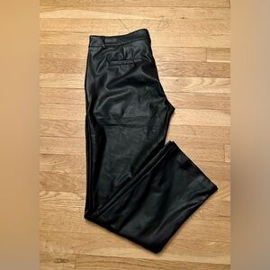 ✨Shinestar Faux Leather Pants – Sleek Straight-Leg Modern Chic (Size‎ L)